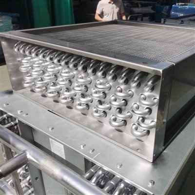 -Kecekapan Tinggi Tiub Bersirip Air Ke Udara Penukar Haba Kipas Bendalir Ke Udara Sistem Pam Haba Untuk Aplikasi HVAC&Industri